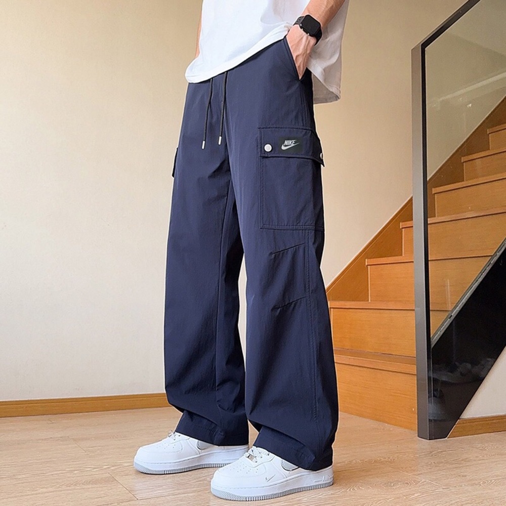 Nike Men's Dark Blue Cargo Pants